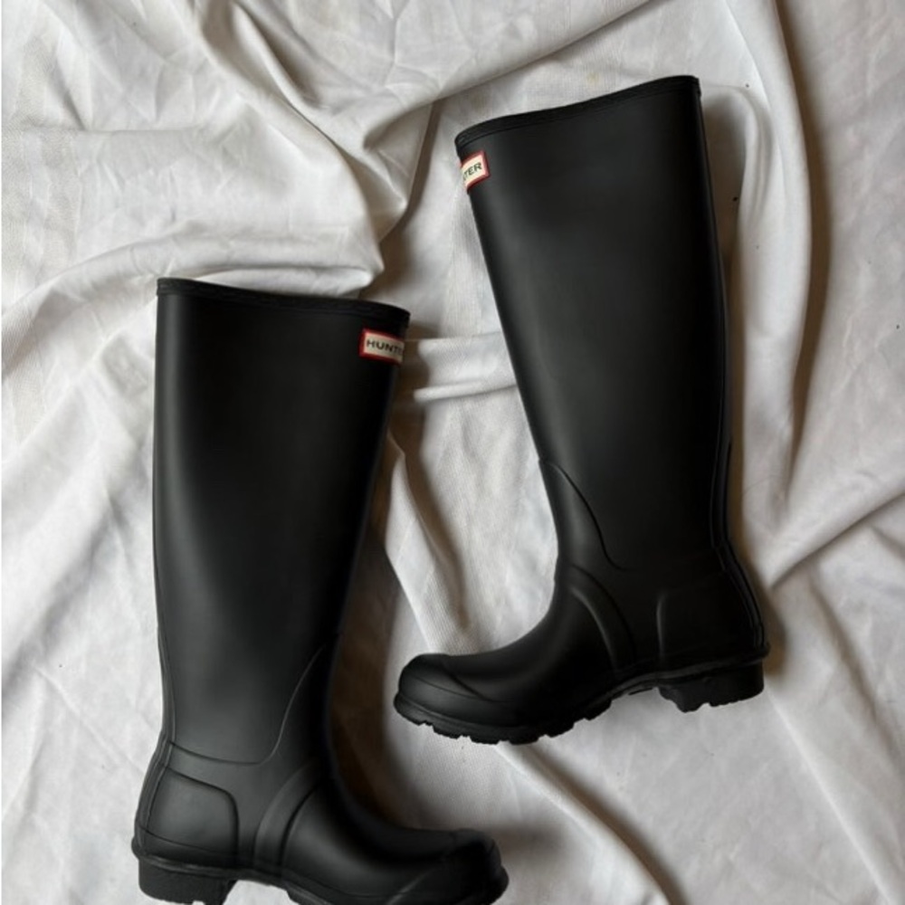 Hunter Black Knee-High Rain Boots